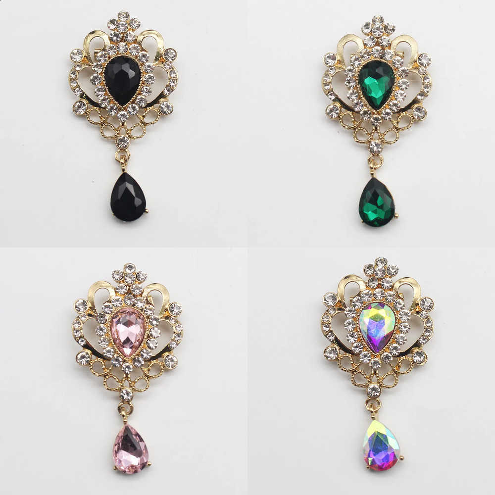 new gold retro 2025 crystal brooch water droplet diamond jewelry clothing can be high-end light luxury brooch jewelry J260915