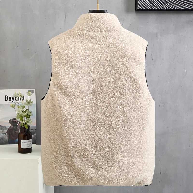 Vest New Spring Men's Padded Double Sided Fleece Sleeveless Jacket Male Sherpa Warm Zipper Fishing Hiking Camping Golf Work WearW260915