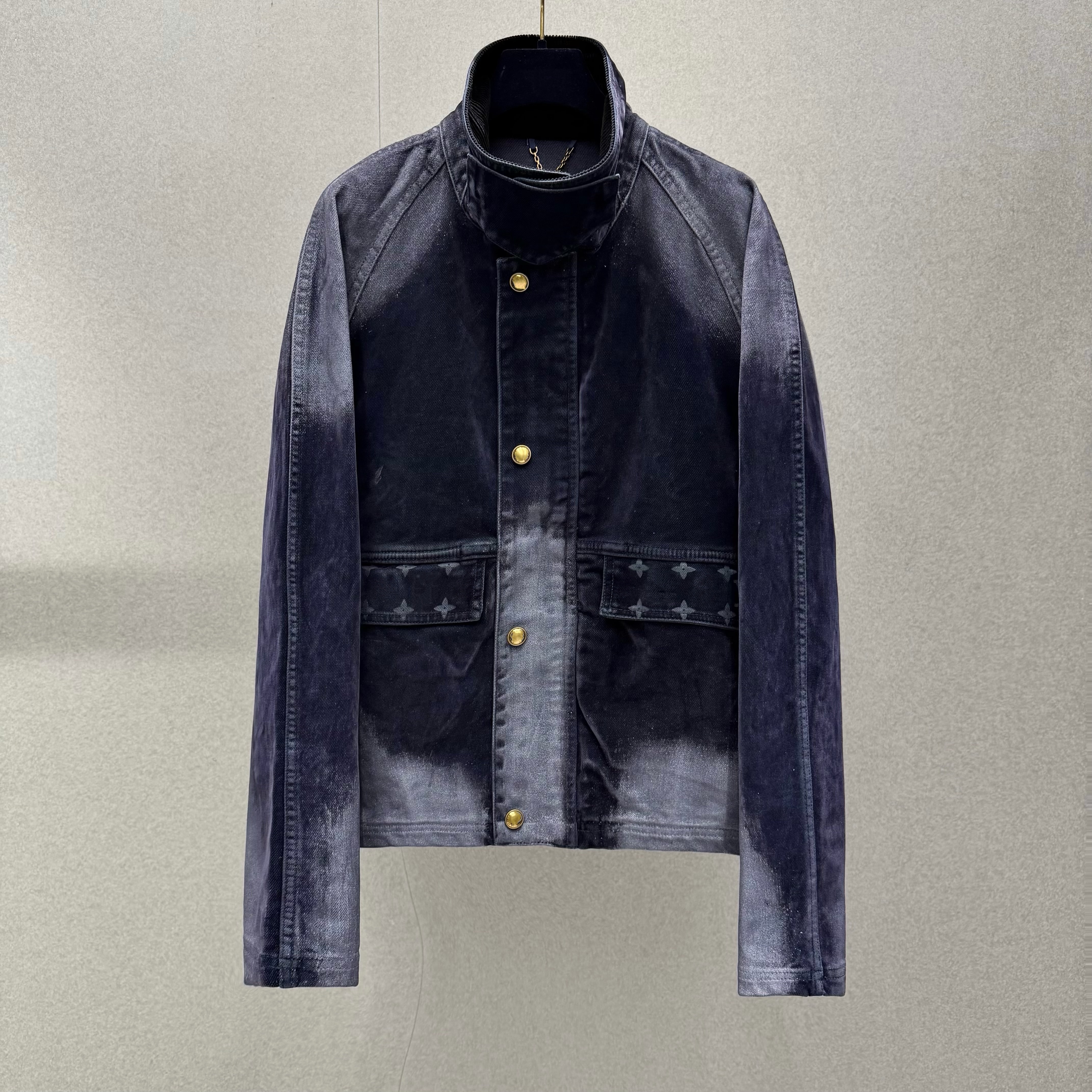2026 New Dark-Wash Velvet-Flocked Denim Jacket