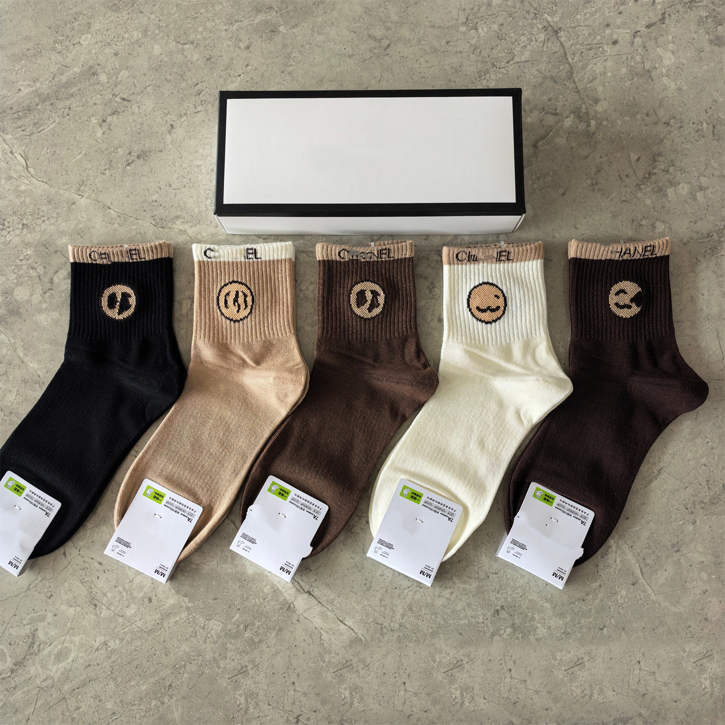Designers Mens Sock Luxury Womens High Socks Embroidered Socks Towel Bottom Classic Mid-length Casual Classic Stocking Cotton Outdoor Fashion Socks