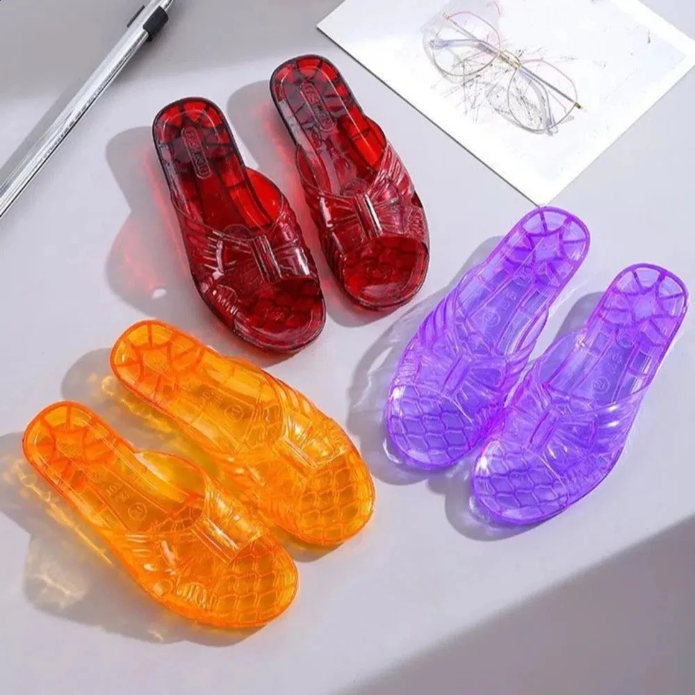 Simple Transparent PVC Crystal Slippers Anti Slip Lowheel Slides Sandals Beachwear Shoes Flats Women Summer 260917