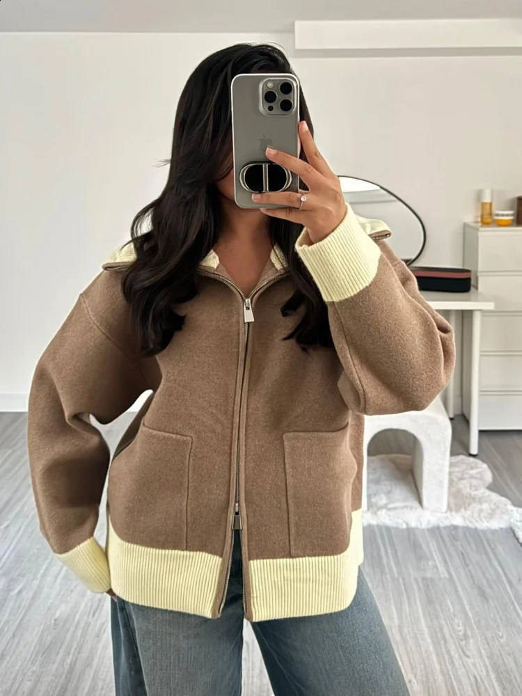 Fashion Contrast Color Zipper Sweater For Women Chic Long Sleeve Stand Collar Knitted Pocket Coats Lady Elegant Street Outerwear 260916