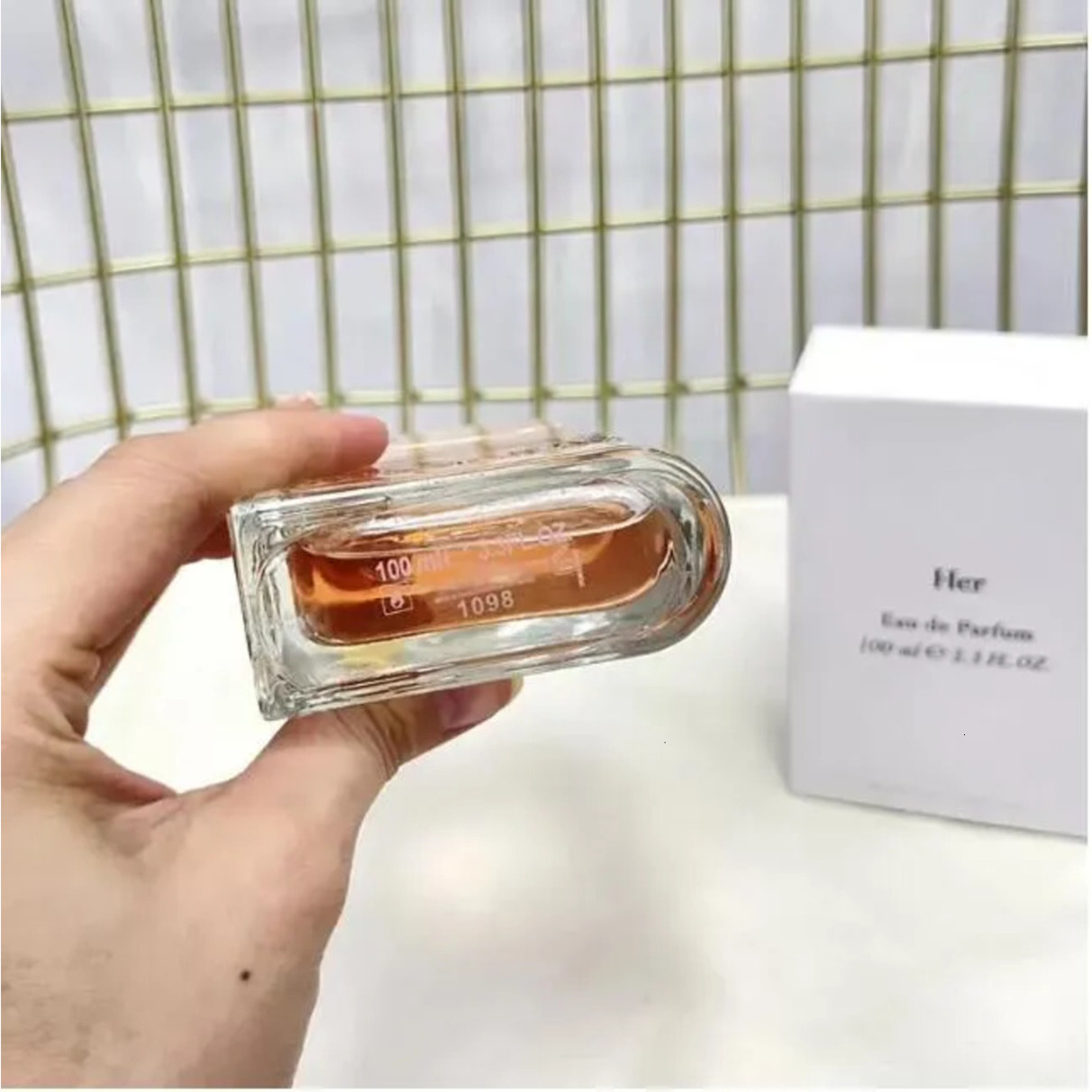 2026 Perfume eau de Charming Women 100Ml Her EDP Floral Fruity Fragrance Girls Pink Lady Girl Elixir Parfum High Quality Cologne Sp