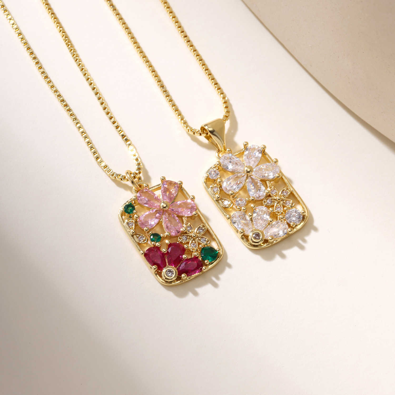 Arrival Nidin New Hollow Rectangular Flower Pendant For Women Luxury Cubic Zirconia Floral Necklace Trendy Party Jewelry GiftsT260916