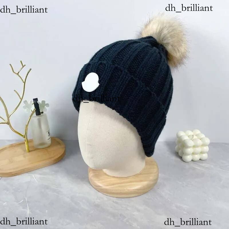 Beanie Designer Winter Wool Outdoor Warm Men Letter Fashion Street Knitted Hat Multi Color Style
