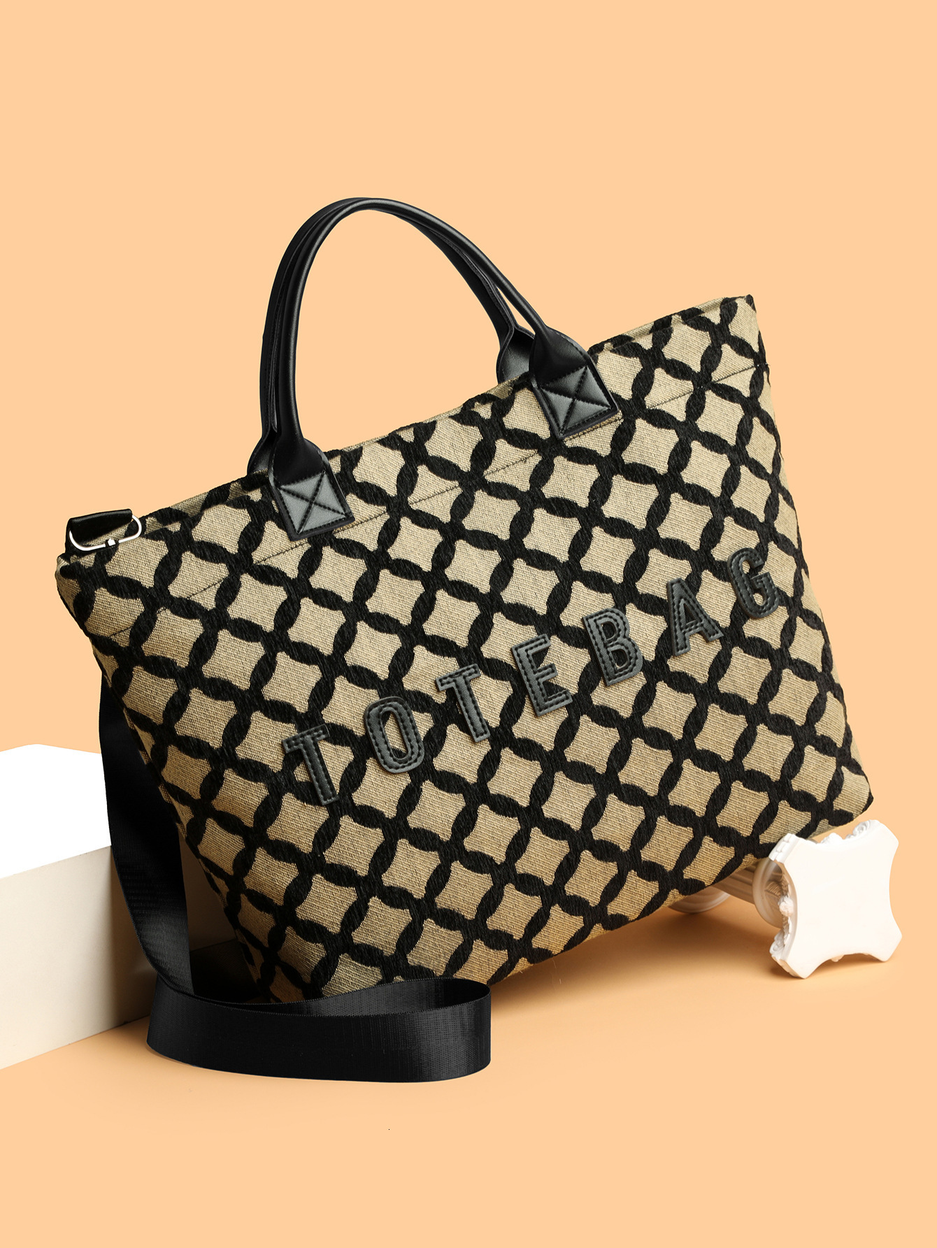 New Stylish Tote Large-Capacity Shoulder Letter-Printed Commuter Bag, Trendy Women's Bag For Cross-Border Sales TB BHULAMTE