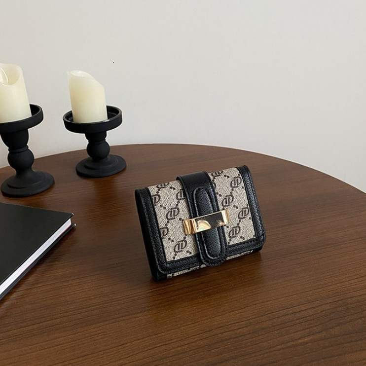2025 New Women's Long Classic Short Wallet Multi-Card Slot Card Holder 70% Off Versatile Clutch TB BHULAMTE