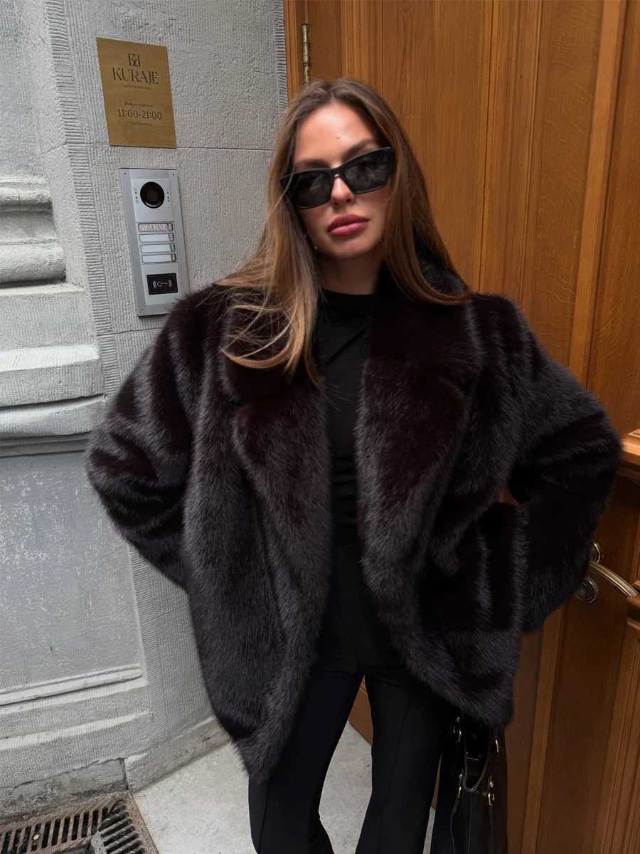 Women's faux fur coat Faux Fashion HDHOHR Fur 2026 Coats Women Thick Warm Fluffy Eco Brown Fur Jacket Girls Long Sleeves Hot Overcoat M260915