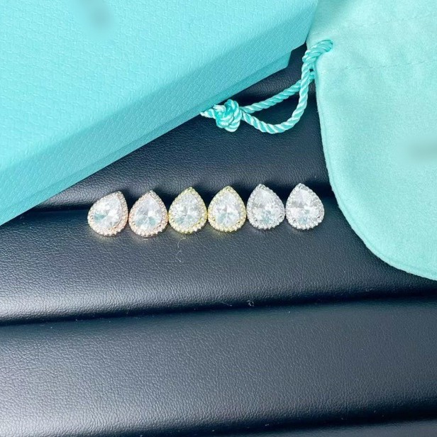 Moissanite Water Drop Stud Earrings Designer Classical Jewelry 925 Sterling Silver Princess Cut Topaz CZ Diamond Gemstones Party Brand Women Wedding