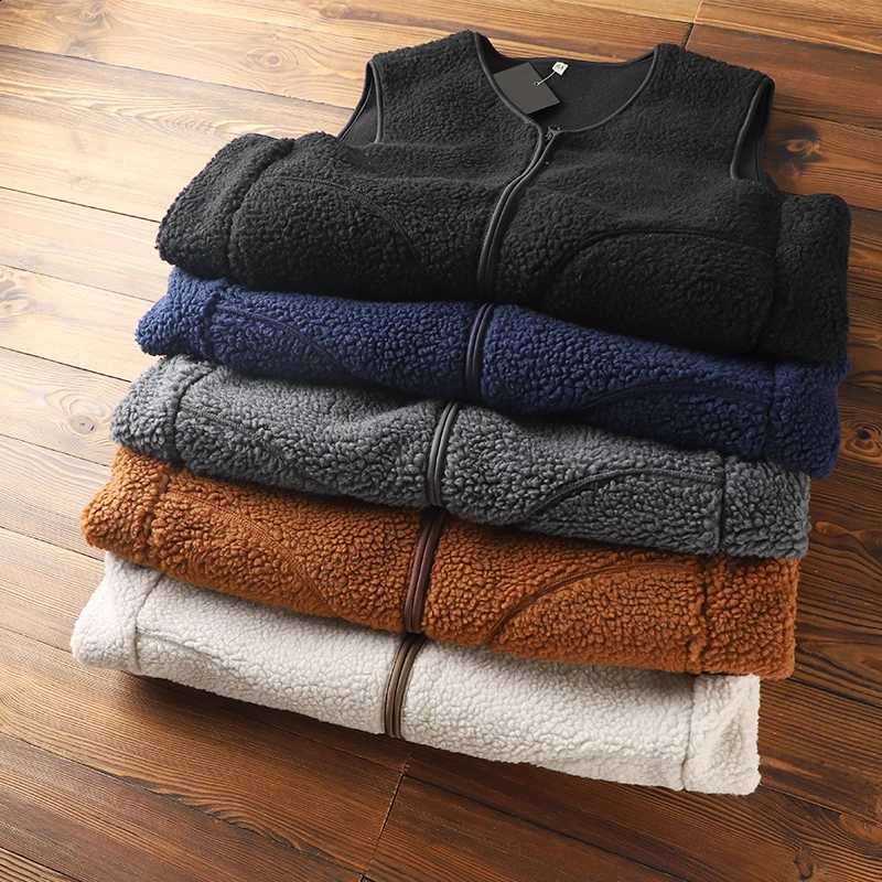 Warm Nordic Double-Sided Fleece Thick Vest Unisex Standard Fit V-Neck Casual Fashion for Men And Women to Wear in Autumn And ...W260915
