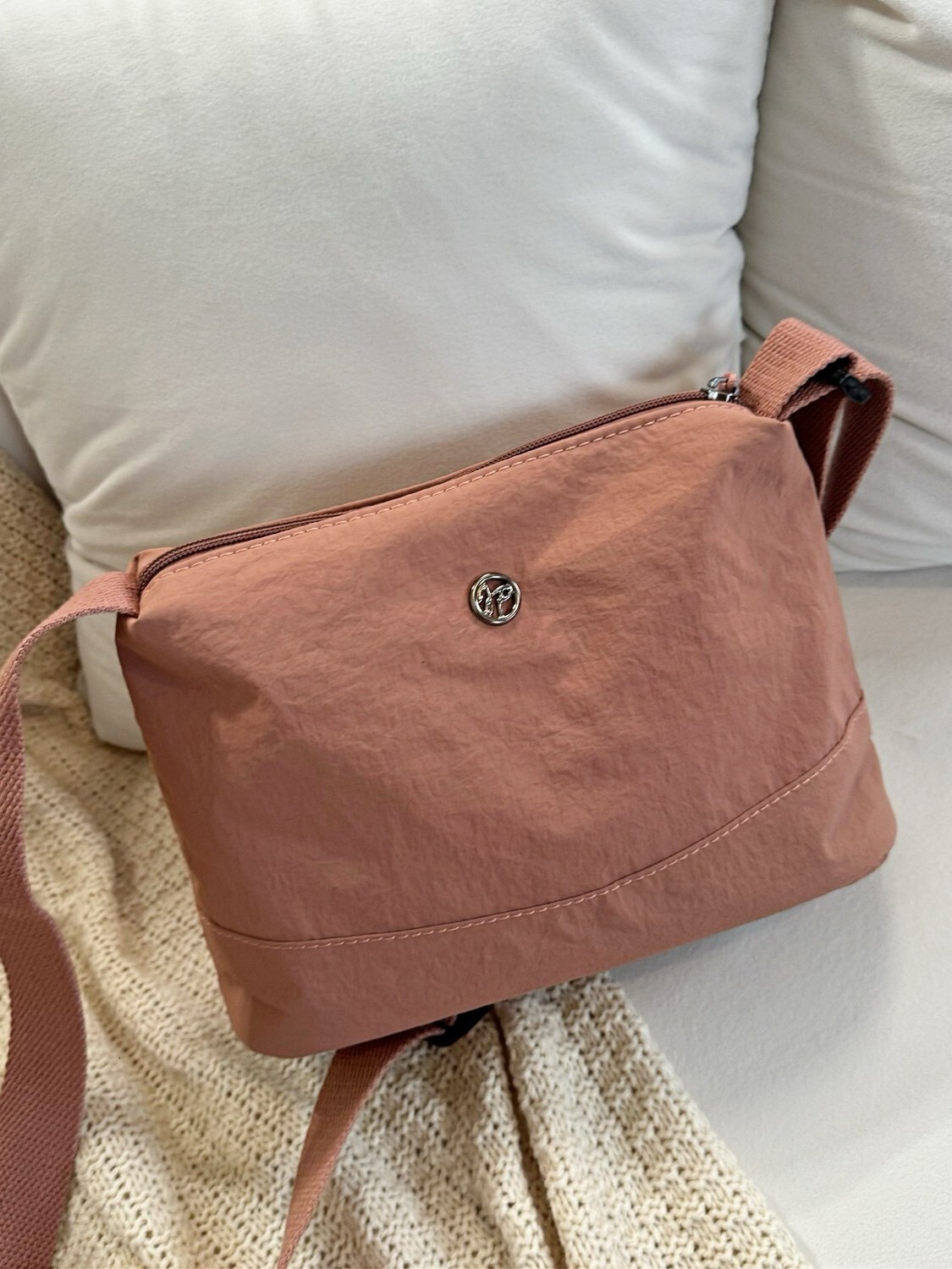 2026 Simple Crossbody Women's Everyday Stylish Fashion Commuting Casual Ladies' Shoulder Bag, Small Square Bag with Large Capacity