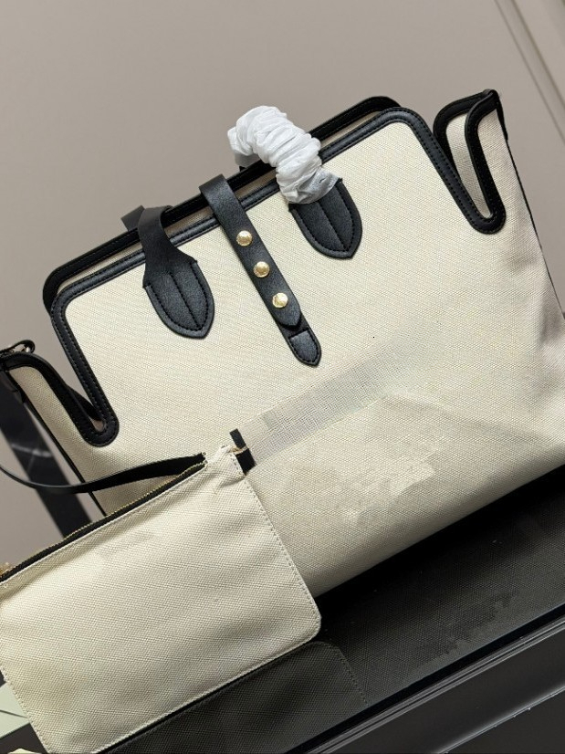 Designer bag embossed letter casual bag one shoulder armpit bag large capacity tote bag canvas patchwork fashionable women's bag