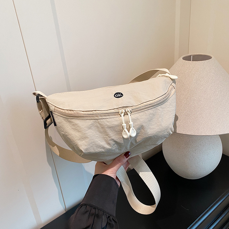 Cross-Border Niche Cloth Small Women 2025 New Women's Korean Version Crossbody Fashion Shoulder Dumpling Bag Designer Bag City Bag Designer Bag