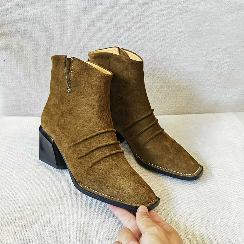 New fashion Style Female 2026 Square Toe Pleated Cow Suede Leather Square Toe Handmade Ankle Boots Lady Comfortable Footwear D260916
