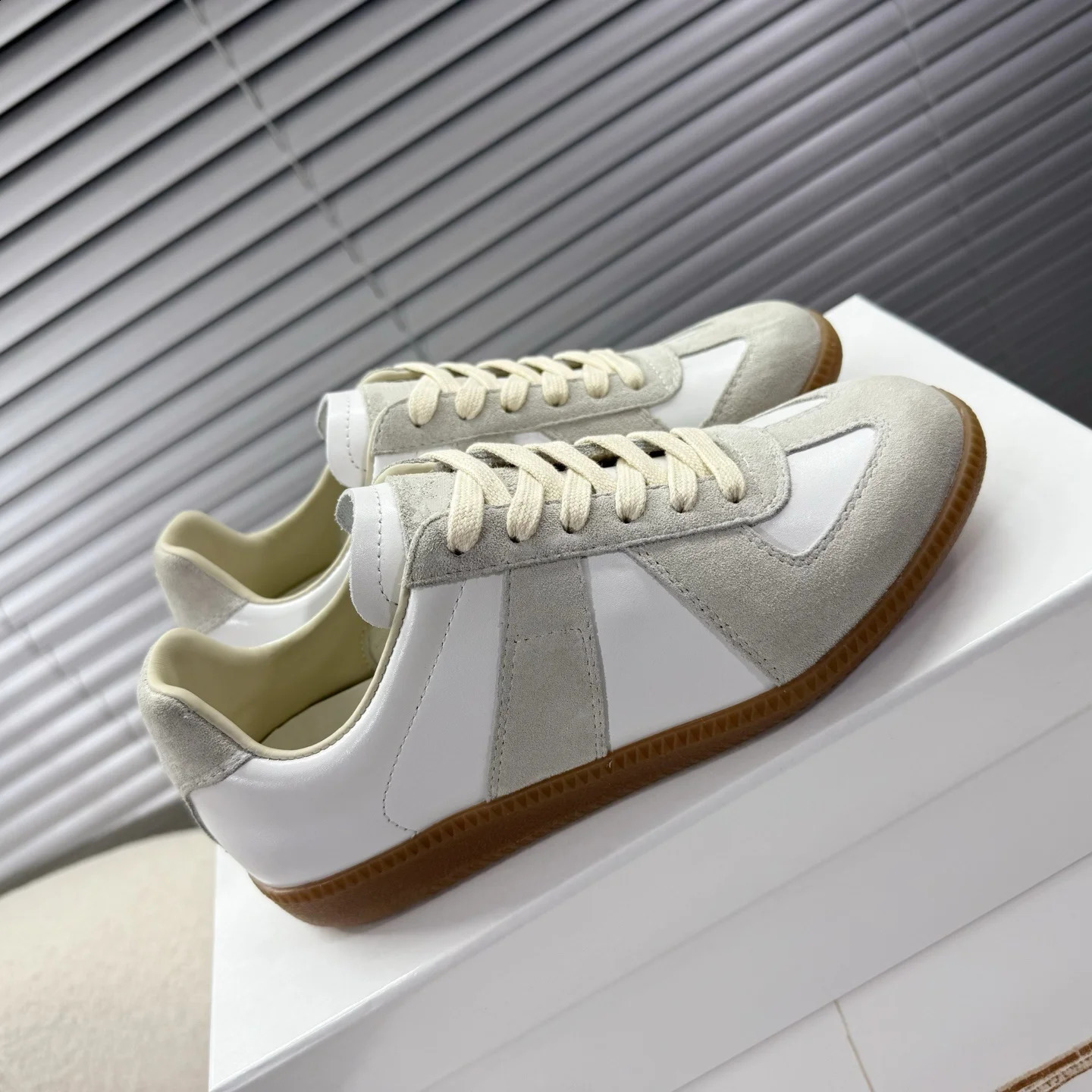 2026 Unisex German Trainer Shoes Genuine Leather Suede Vintage Washed Classic Casual Walking Sneakers 260917