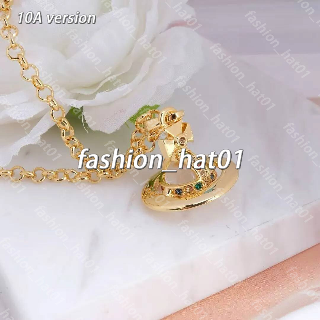 2026 AAA hot sales Designer Vivienes Highquality Queen Mother Mediumsized Threedimensional Glass Bead Planet Necklace Unisex Punkstyl Viviane Neckla
