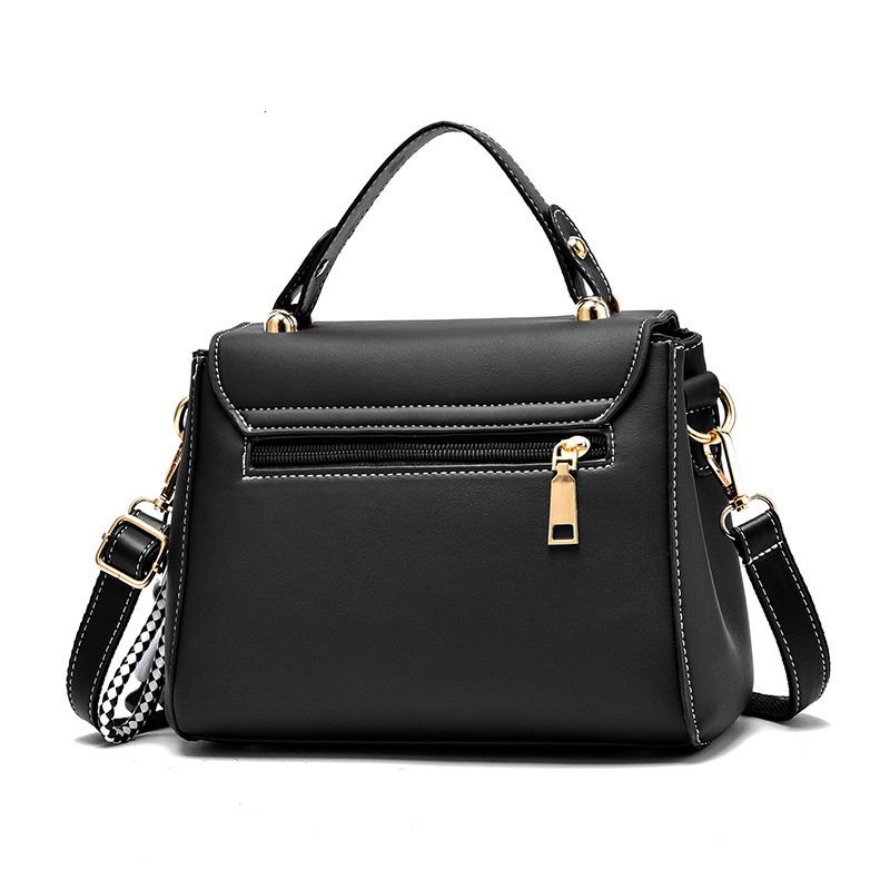 Dropshipping Foreign Trade Women's Summer New Trendy Fashion Shoulder Handbag Crossbody Dual-Use Small Square Bag TB BHULAMTE