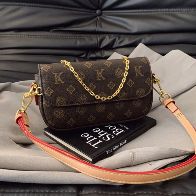 Luxury Brand Designer High-end Fashion Small Square Bag For Women, 2026 New Model, Retro And Versatile Color-matching Chain, Lady's Shoulder Ba