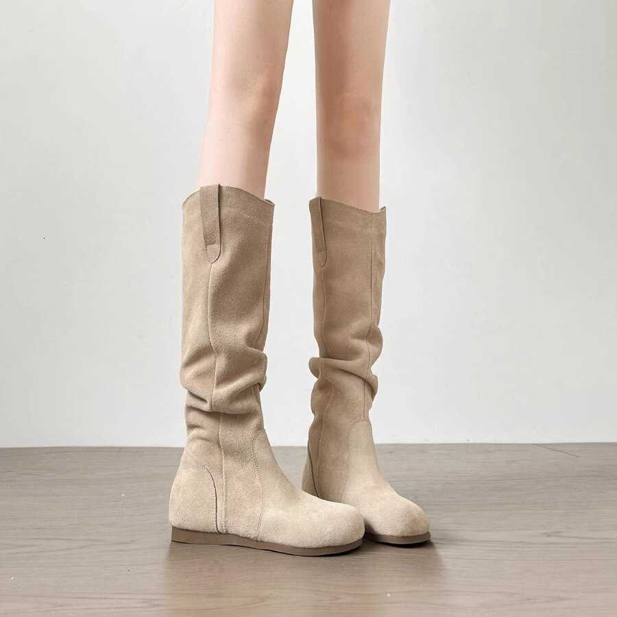 2025 long boots Pile pile autumn and winter round toe pleated Boken long boots for women not over the knee flat high boots D260916