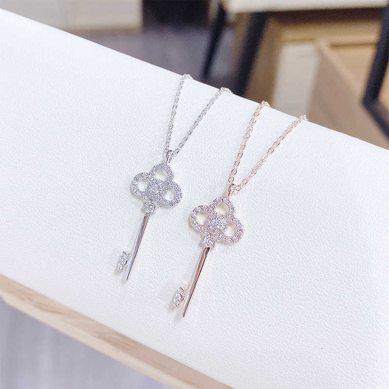 Sterling New 925 Silver Key Necklace Charm Simple Style Pendant Choker Women's Birthday Gift Exquisite JewelryT260916