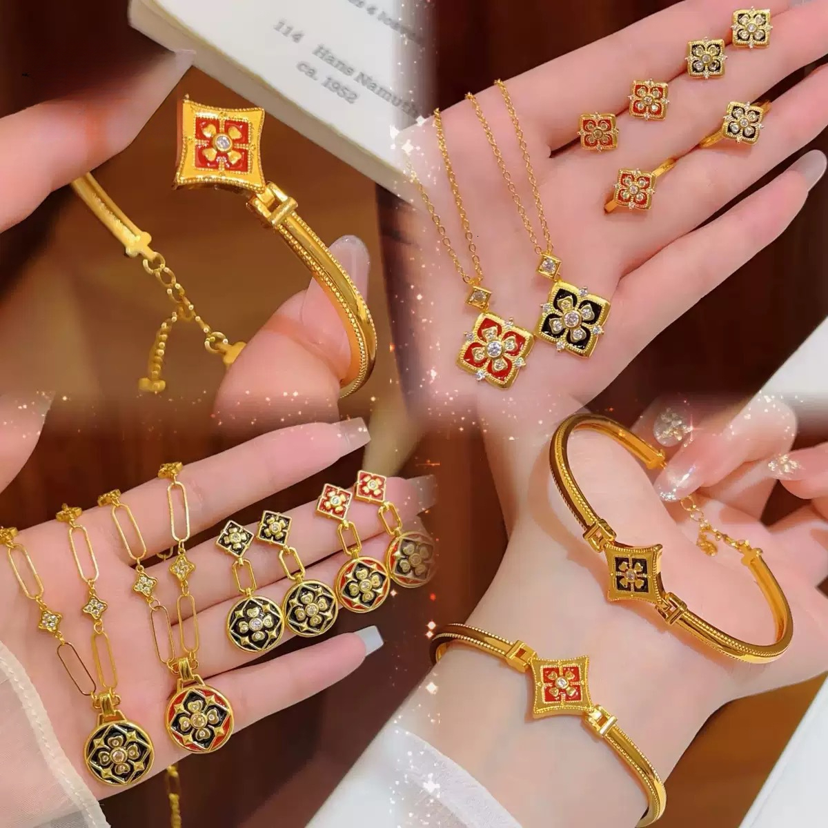 Womens Ring Jewelry Designer French Luxury Style Sand Gold Enamel Multi Pattern Flower Clover Tassel Necklace Bracelet Retro Light Luxury Clavicle C