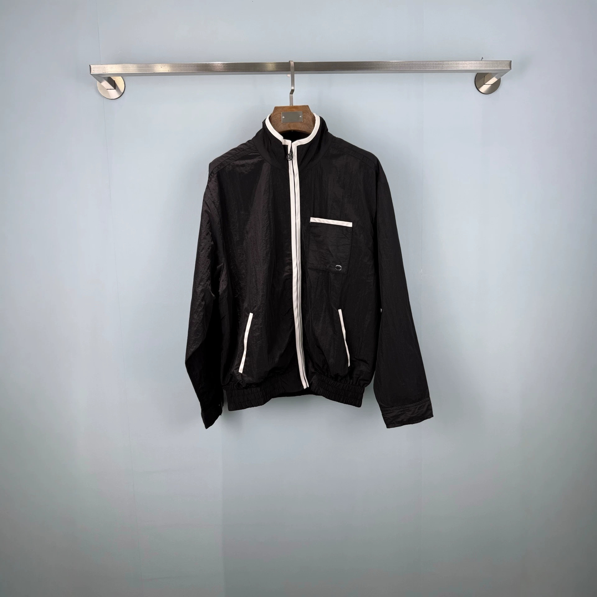 Designer High-Quality Black And White Contrasting Color Stand-Up Collar Sun Protection Jacket, Lightweight Breathable 1431