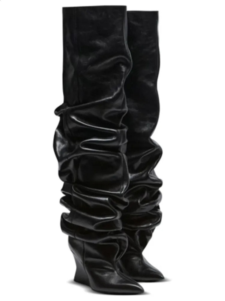 Womens Fashion Pointed Thick Soled Pleated Short Boots Autumn and Winter Heeled Long Sexy Runway 260916