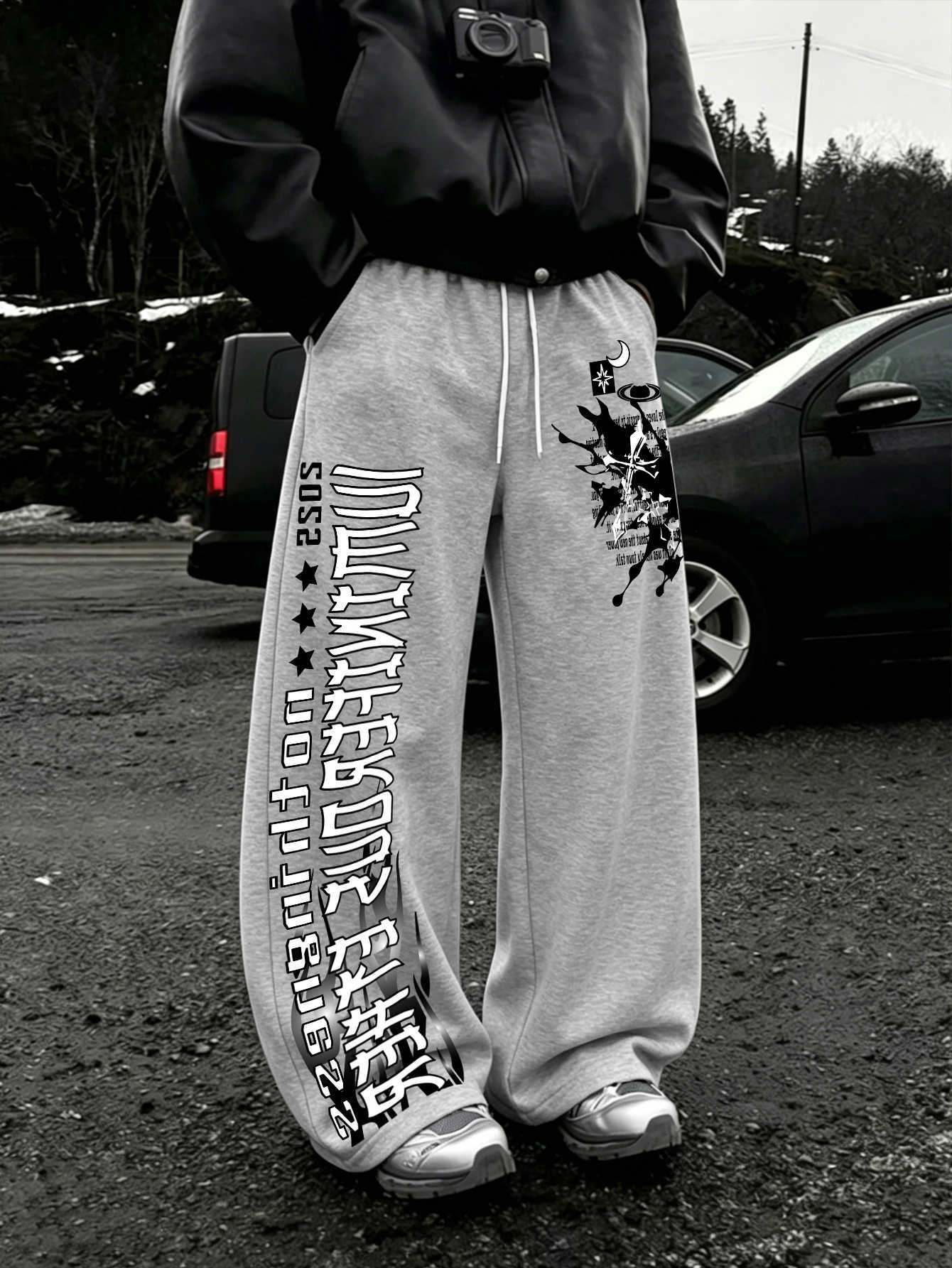 Vertical Side Gothic Men Dual Letter Moon Star Graphic Wide Leg Sweatpants Drawstring Loose Straight Baggy Y2K Streetwear Jogger D260916