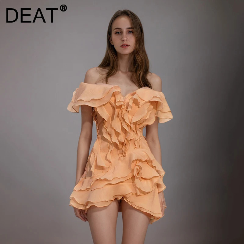 DEAT Fashion Petal Ruffles Edge Off Shoulder Dress Womens Vneck Sleeveless High Waist Irregular Mini Dresses Summer 7AB9438 260916
