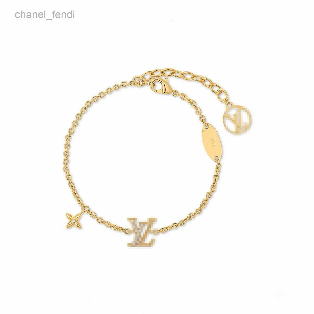 Letter Diamond Clover charm chain bracelets 18K Jewelry for women fashion high end Elegant Classic Gold plated Wristband bracelet U8yL#