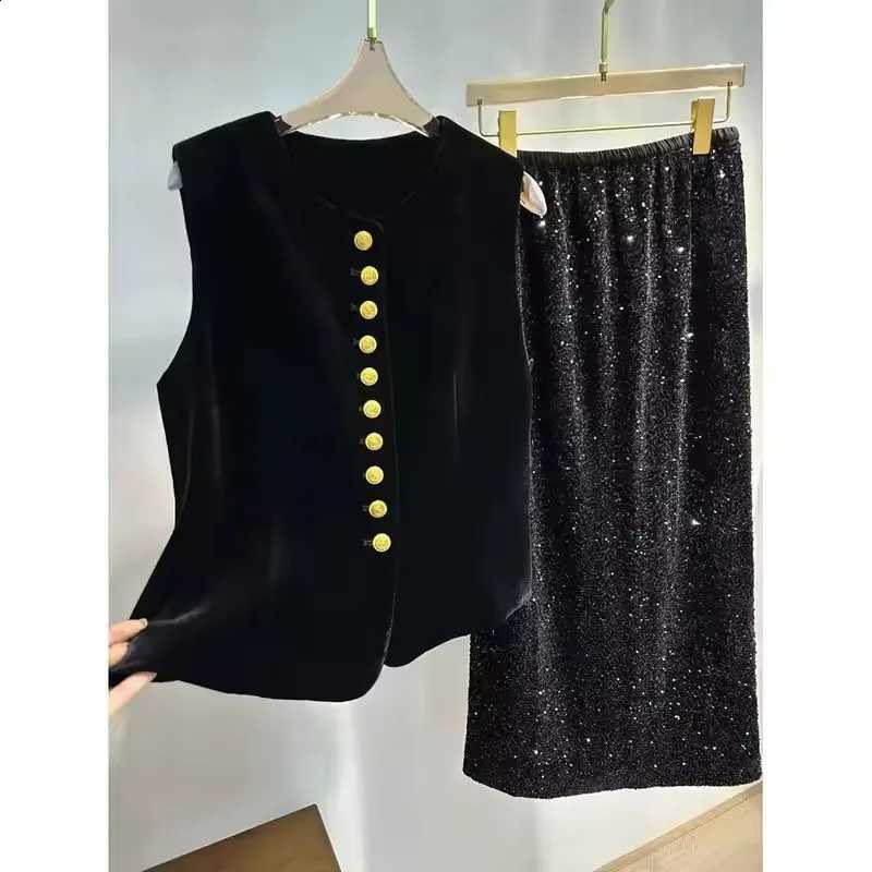 Style 2025 Autumn Winter Chinese Velvet Vest Jacket Women's Sleeveless Coat Versatile Slim Lady Retro Waistcoat OutwearW260915