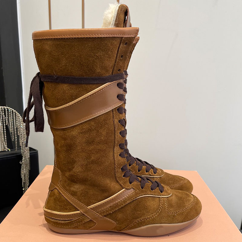 Wool Suede Boots Luxury Designer Womens Spliced Staggered Lace Up Boots With Plush Wool Lining Comfort Warmth Exquisite Details Sports Style Boots T