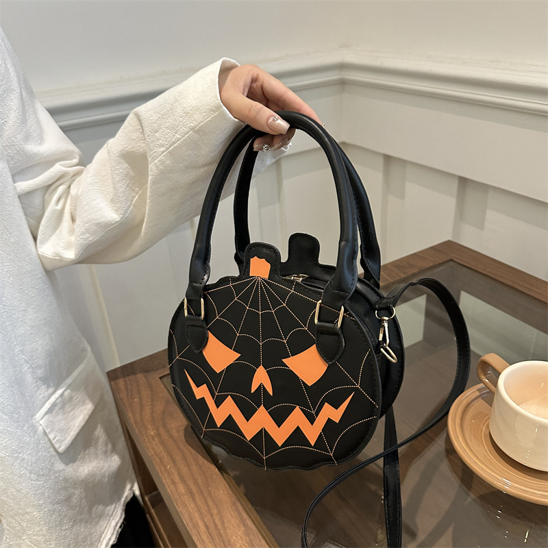 Summer New Fashion Women's Halloween Pumpkin Crossbody Bag Distinctive Creative All- Match Shoulder Bag