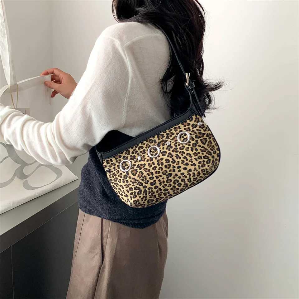 Designer and winter vintage Autumn suede small square bag with s fiable and niche underarm bag high-end leopard print shode J260916