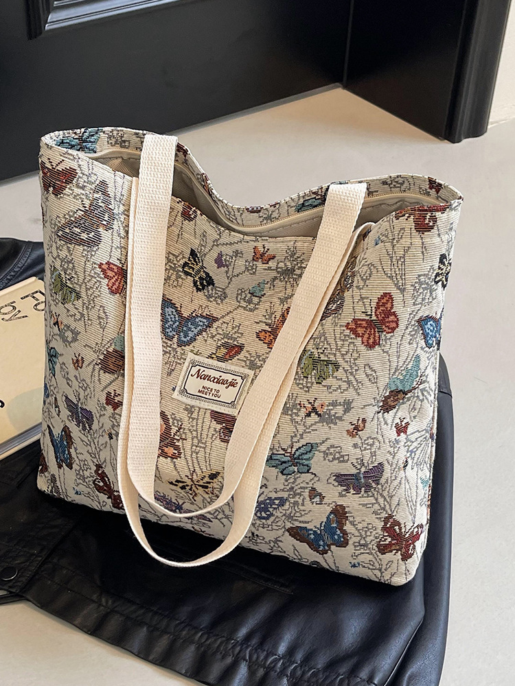 Large-Capacity Butterfly Canvas 2026 New Commuter Tote Women, Ins Fashion Shoulder Mommy Bag For Going Out Designer Bag