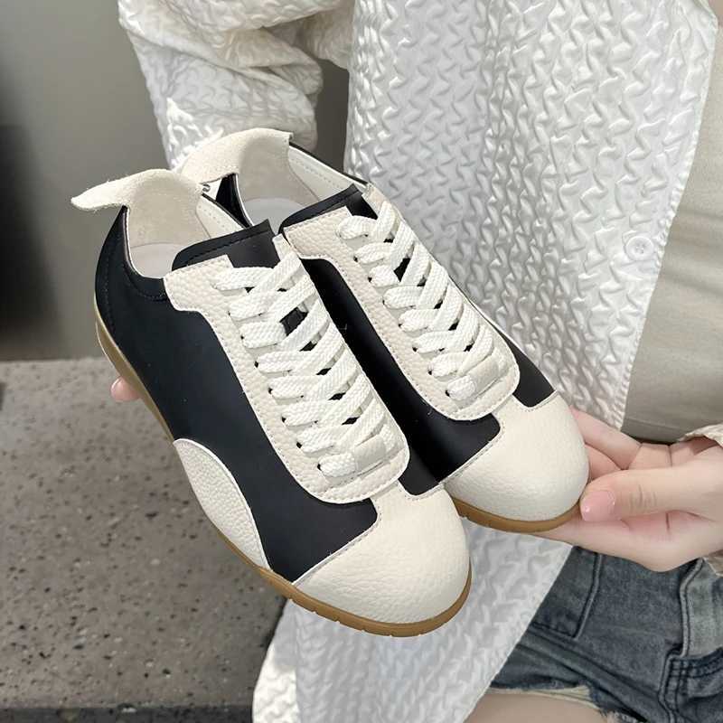 AIYUQI Sneaker Shoes Women Platform 2026 New Genuine Leather Women Casual Shoes Large Size 41 42 43 Forrest Gump Women Shoes Q260916