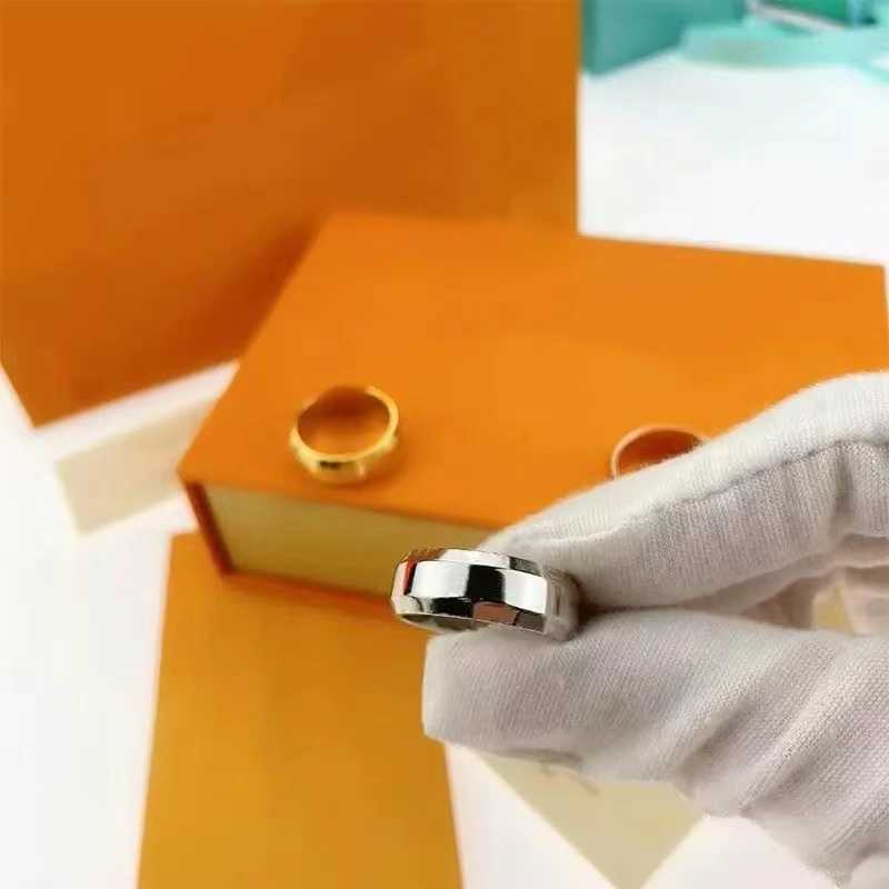 ring Men's high quality stainless steel rings engagement commitment jewelry ladies gift S260916TR6T