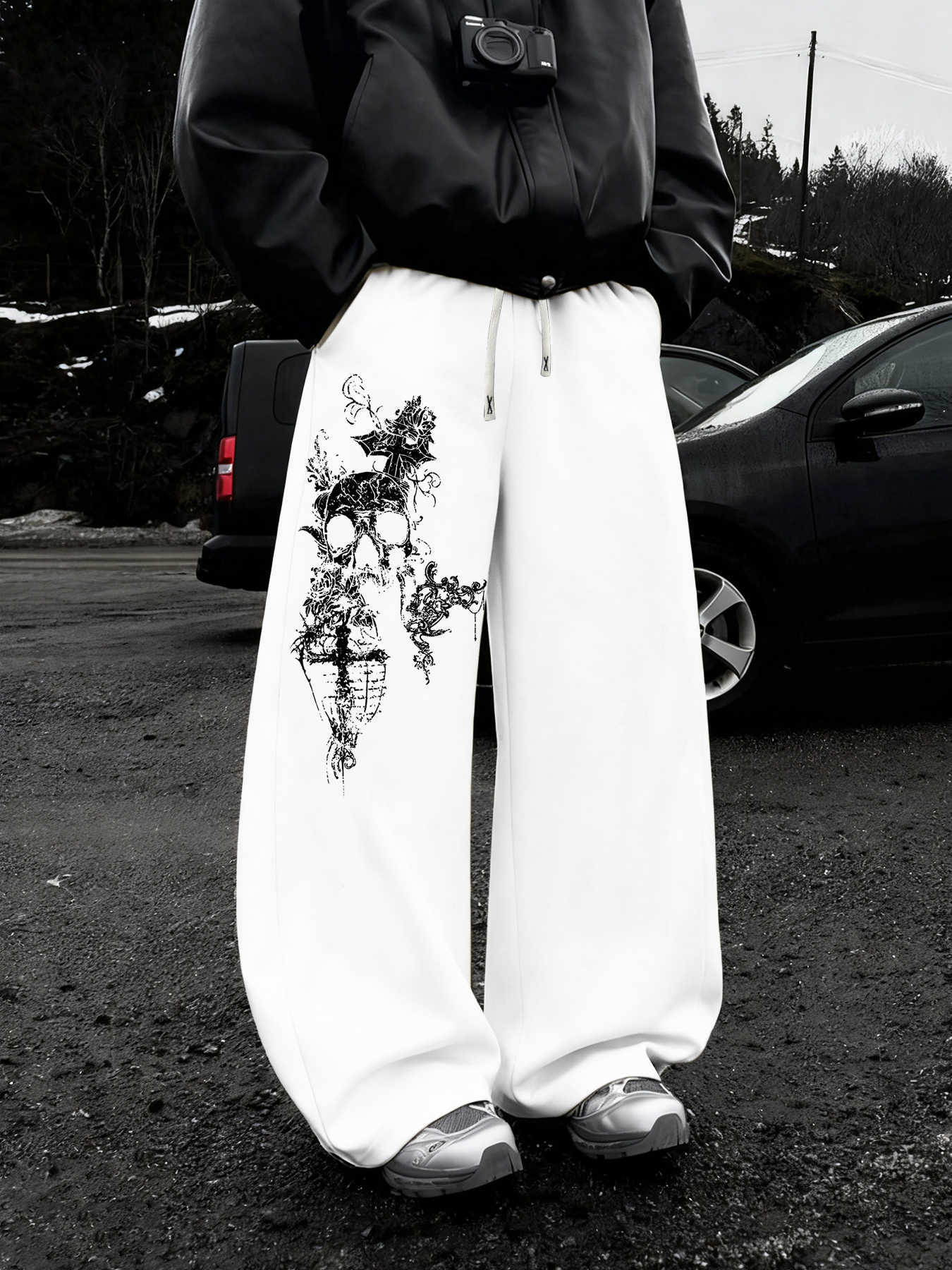 Gothic Dark-Style Skeleton and Thorns Cross Print Wide-Leg Sweatpants Casual Pants From A High-Street Fashion Brand D260916
