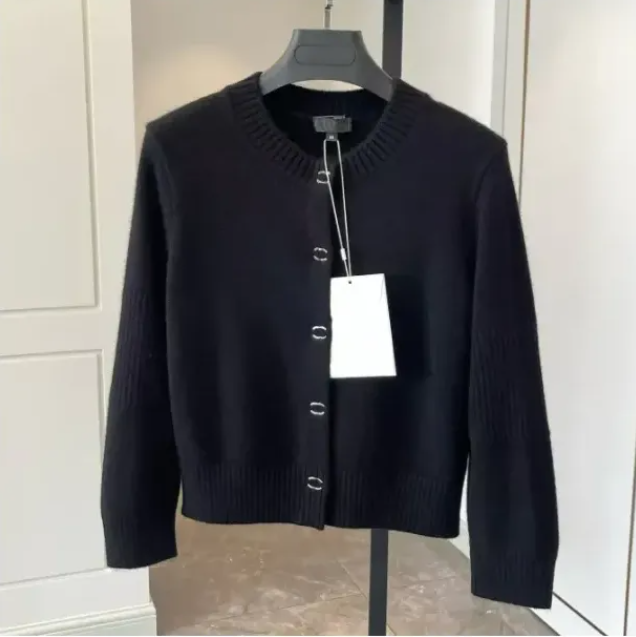 designer new style women's knitted cardigan sweater letter button decoration spring and summer high quality women's top, Asian size S-XL