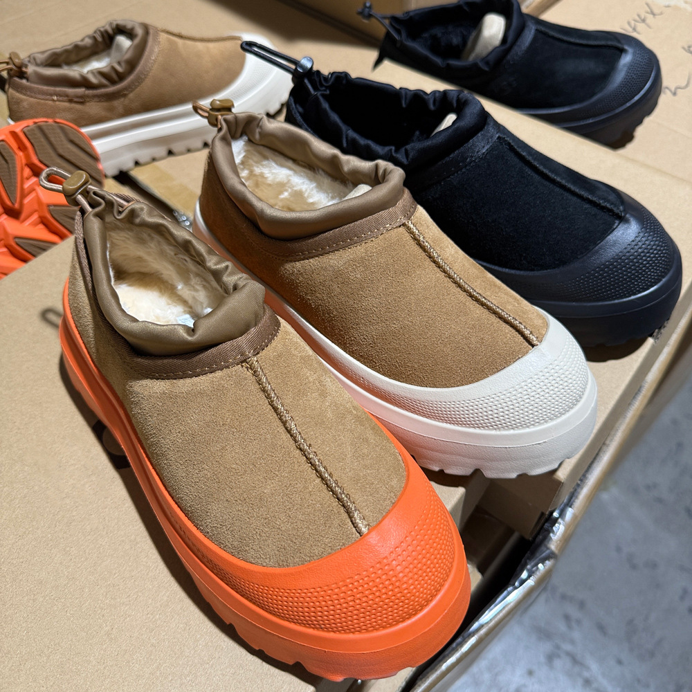 Designer Men Women Thick soled low cut casual shoe with plush and thick insulation Fashion winter men's women's snow boots shoes unisex