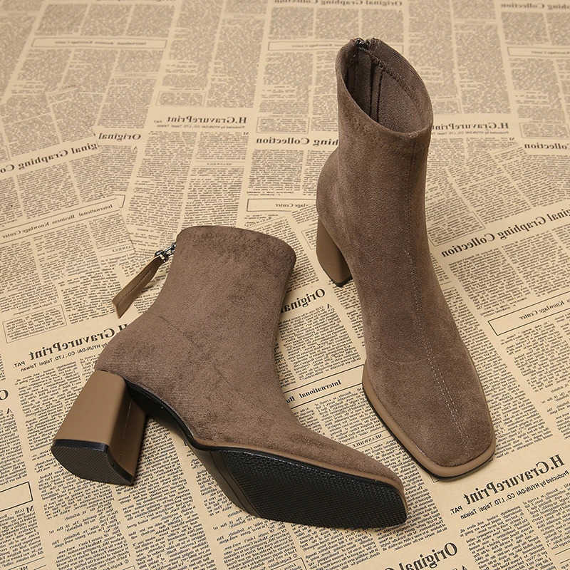 Autumn 2025 New Spring and Coarse High Heels Anti Fur VeLVet British Style Tall Women's Boots Little Single Boots D260916