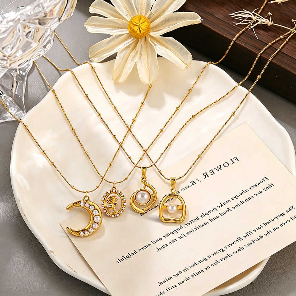 Pearl Vintage Gold Pendant Necklace for Women Aesthetic Moon Rose Charm Choker 18K Gold Plated Stainless Steel Jewelry GiftsT260916