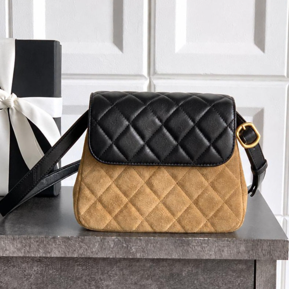 Suede Flap Crossbody Bag Vintage-Inspired Quilted Leather Trim Compact Shoulder Handbag for Daily Outings Top-Tier Designer New Arrival