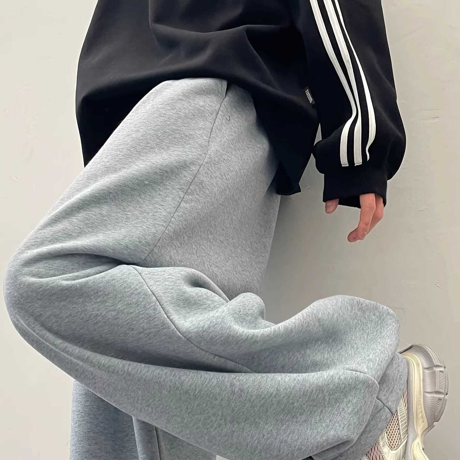 Men's ultra-loose sports trousers. Light grey casual straight-leg design high-quality fabric and simple style. streetwear men D260916