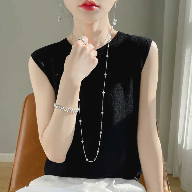 Tank Women Tops Tops Knitted O-neck Sleeveless Bottoming Shirts Spring Summer Tank Top Solid Soft Korean Fashion Lady Knit TopW260915