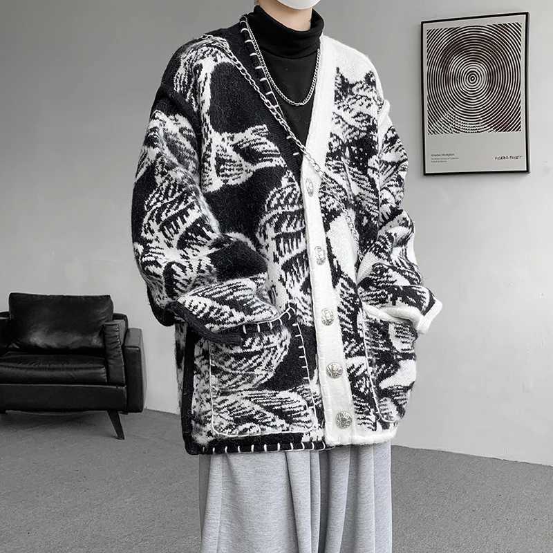 Men Printed Sweater Coat Top quality V Neck Knitted Cardigan Autumn Lazy Chic Elegant High Street Hip Hop Oversized Q260915