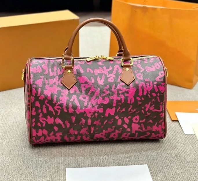 New Designer Women's Graffiti Canvas Banquet Bag Pattern Women's Outdoor Handbag Airport Travel Bag 35cm High Quality Handbag