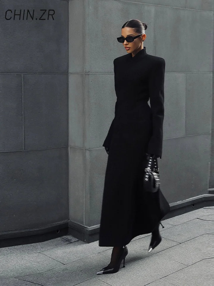 Street Cinched Waist Long Woolen Coat For Women Shoulder Pads Stand Collar Pocket Overcoats 2026 Spring Lady Commute Outwear 260915