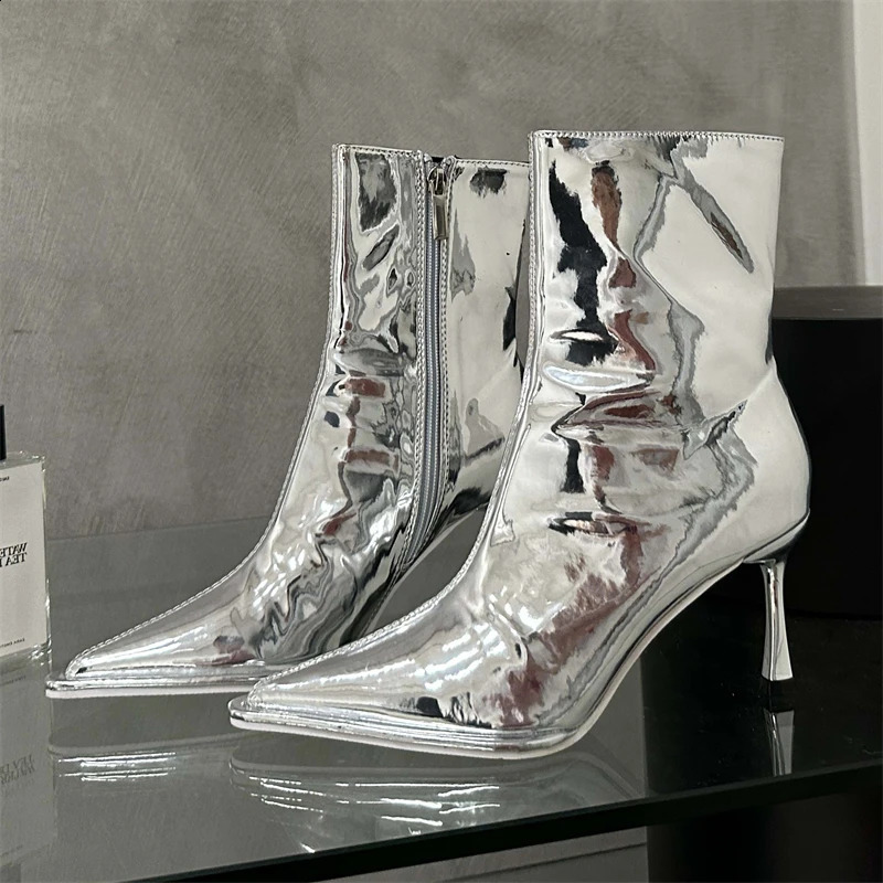 Eilyken Gold Silver Soft Leather Thin Low Heels Zippers Short Ankle Boots Women Pointed Toe Spring Autumn Stripper Ladies Shoes 260916