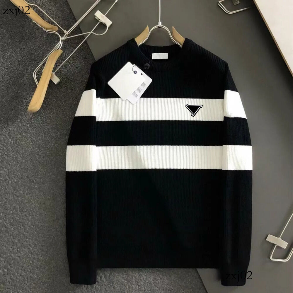 Designer Sweater Men Triangle Patch Sweaters Soft Basic Cashmere Men Women Pulls Winter Fashion Knitted Jumper Top Sueters Clothing Warm Loose Knit